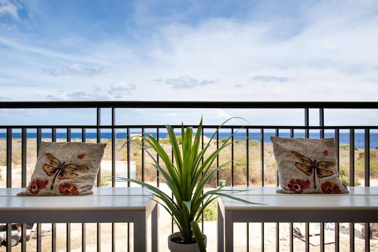 Coral Estate Ocean View Apartments Willemstad Esterno foto