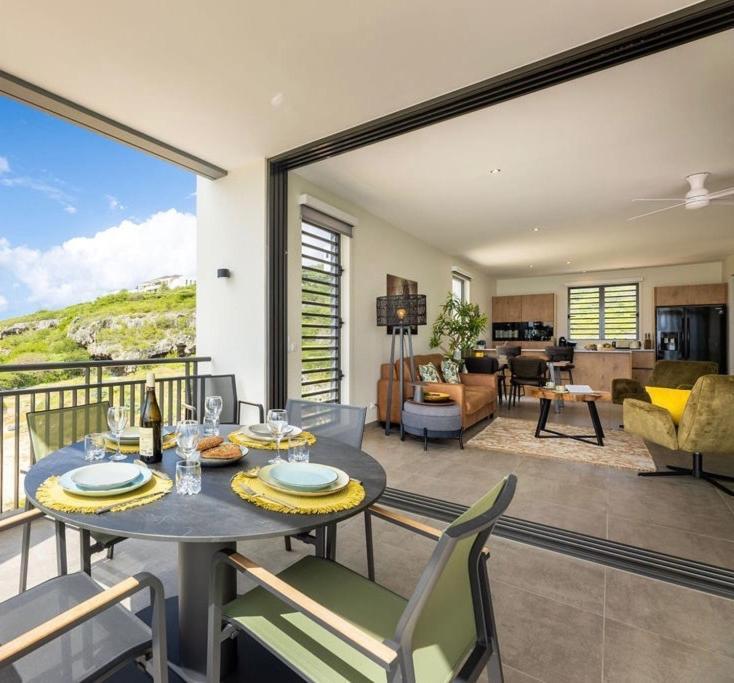 Coral Estate Ocean View Apartments Willemstad Esterno foto