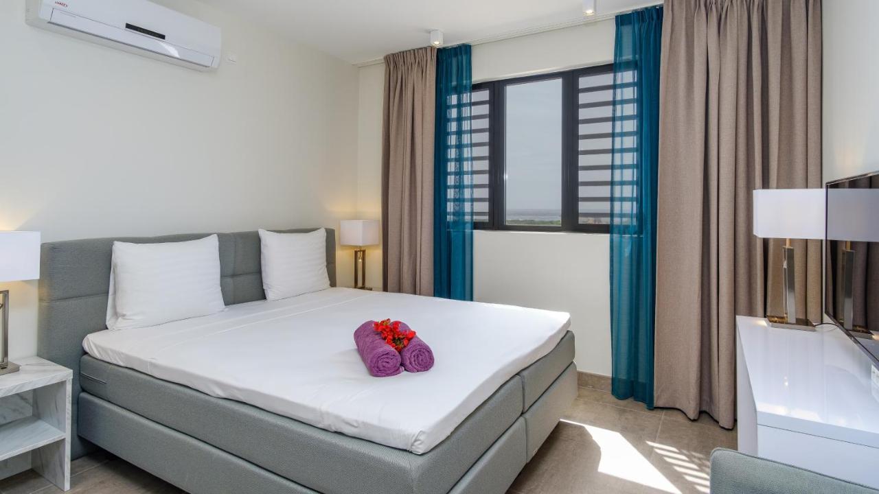 Coral Estate Ocean View Apartments Willemstad Esterno foto