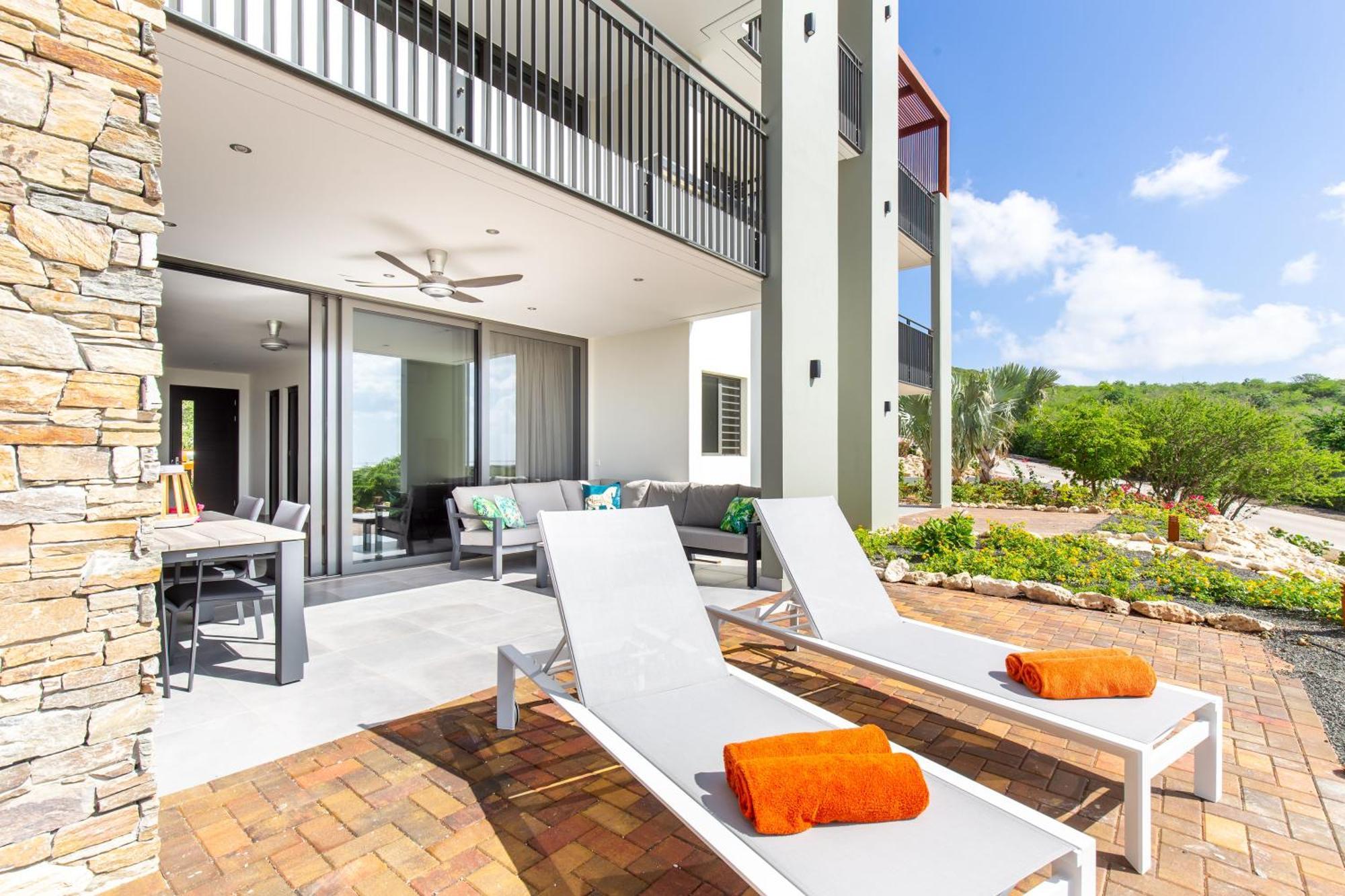 Coral Estate Ocean View Apartments Willemstad Esterno foto