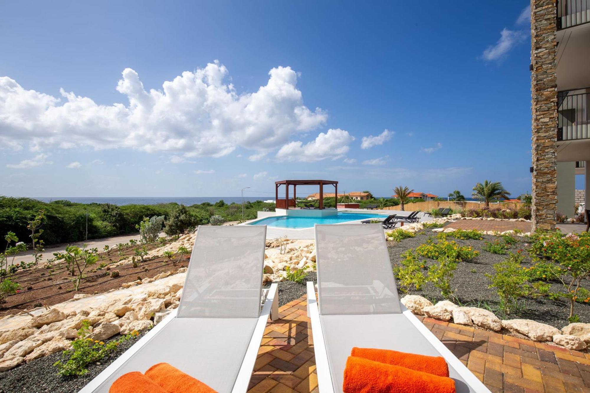 Coral Estate Ocean View Apartments Willemstad Esterno foto